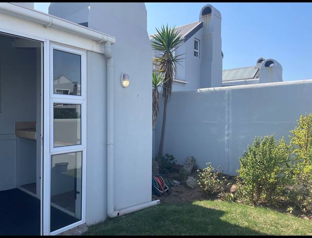 3 BEDROOM APARTMENT FOR SALE IN LAGUNA SANDS
